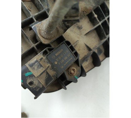 Впускной коллектор