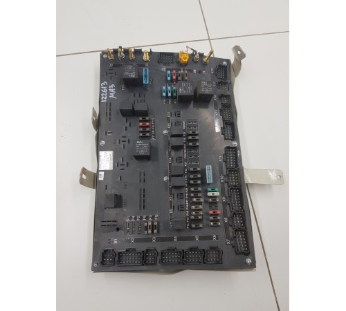 Блок монтажный коммутационной апаратуры