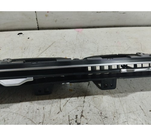 Воздушный дефлектор центральный