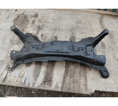 Балка подвески (подрамник) передняя