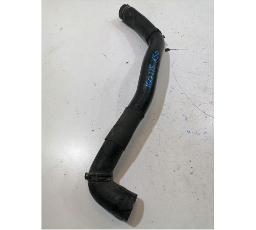 Патрубок радиатора