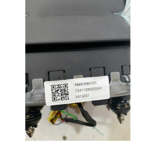 Подушка безопасности водителя