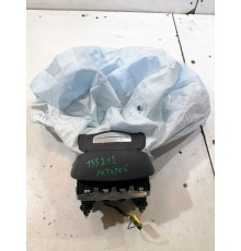 Подушка безопасности водителя