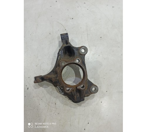 Кулак поворотный(передний правый)