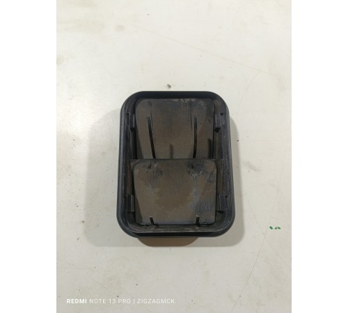 Решетка вентиляционная