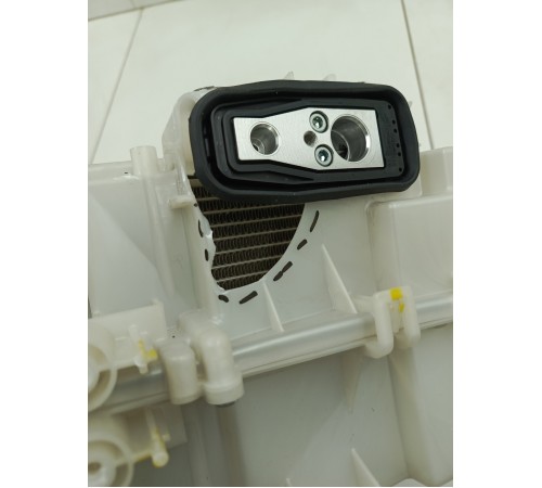 Корпус отопителя печки задний