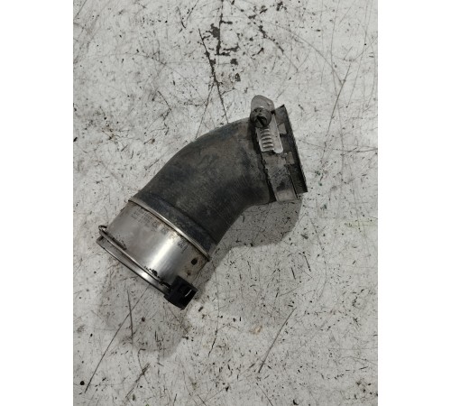 Патрубок радиатора системы охлаждения