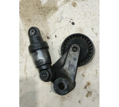 Ролик-натяжитель