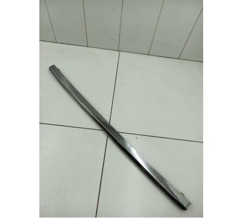 Молдинг решётки радиатора