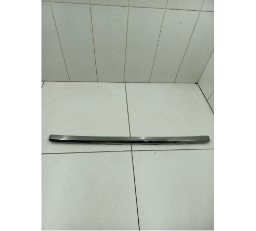 Молдинг решётки радиатора