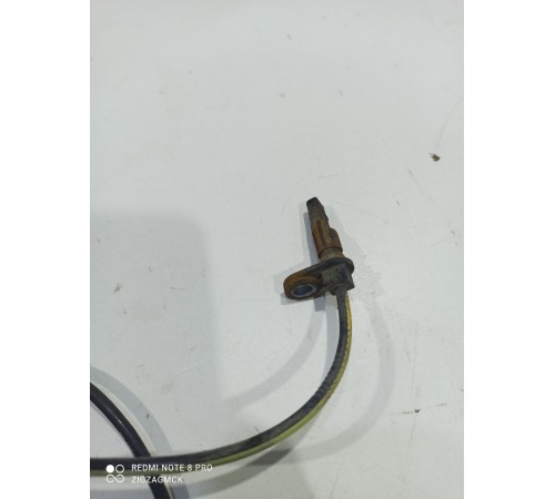 Датчик ABS  передний правый