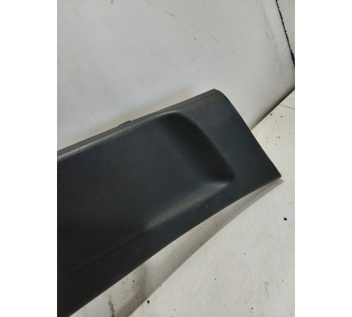 Накладка салона правая нижняя