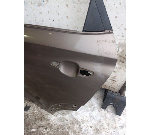 Дверь задняя левая