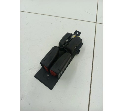 Замок ремня безопасности задний