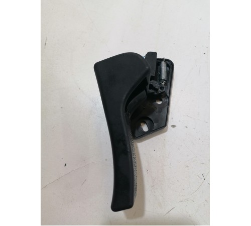 Ручка открывания капота