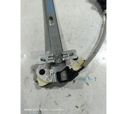 Стеклоподъемник двери передний правый