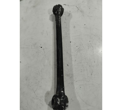 Рычаг подвески(передний правый)