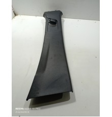 Обшивка центральной стойки правая верхняя