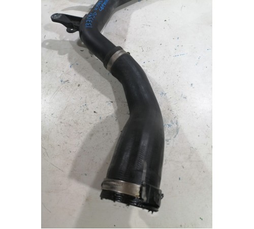 Патрубок системы охлаждения