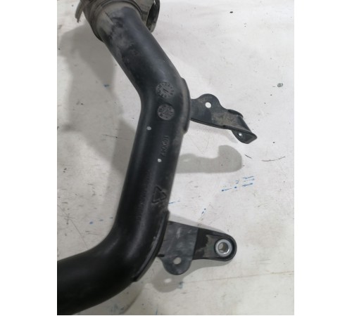 Патрубок системы охлаждения