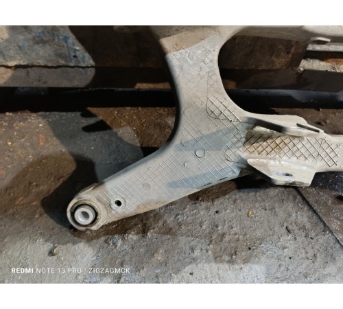 Балка подвески задняя