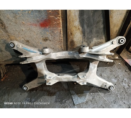 Балка подвески задняя