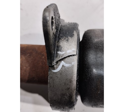 Привод(полуось) передний правый