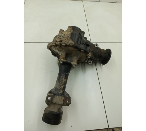 Редуктор передний