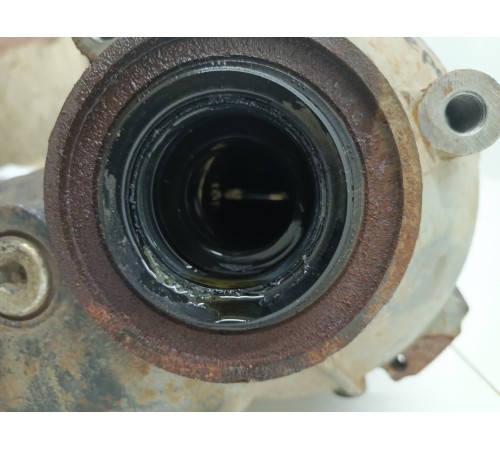 Редуктор передний