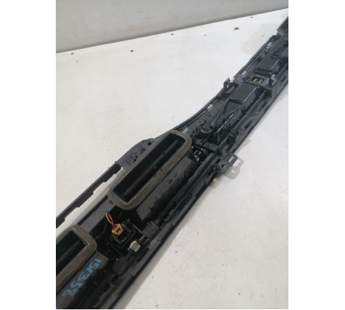 Накладка торпедо декоративная с дефлекторами