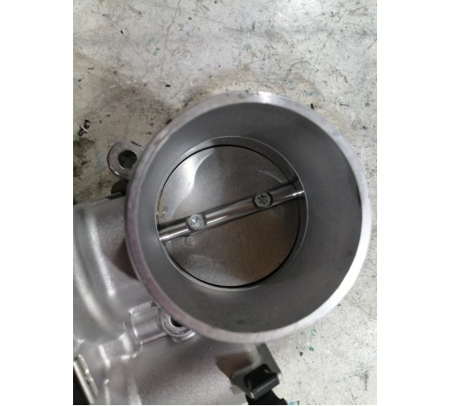 Дроссельная заслонка