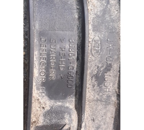 Брызговик (задний, левый)