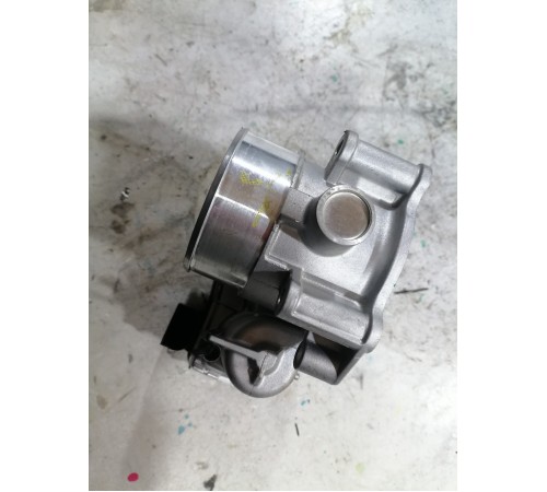 Дроссельная заслонка