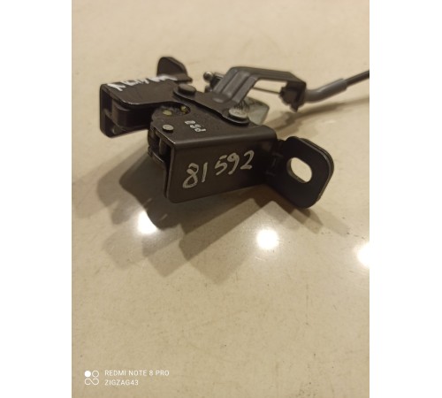 Замок откидывания заднего сиденья(левый)