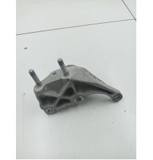 Опора двигателя левая