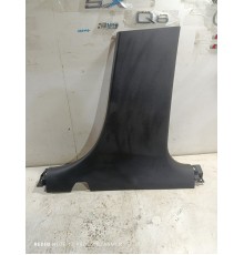 Обшивка центральной стойки правая нижняя