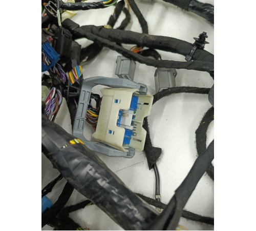 Электропроводка салона