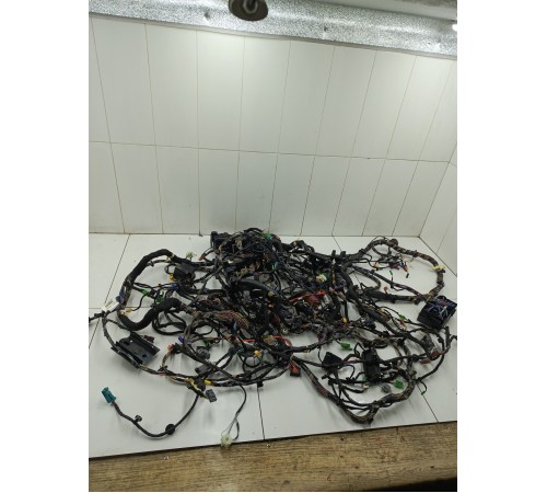 Электропроводка салона