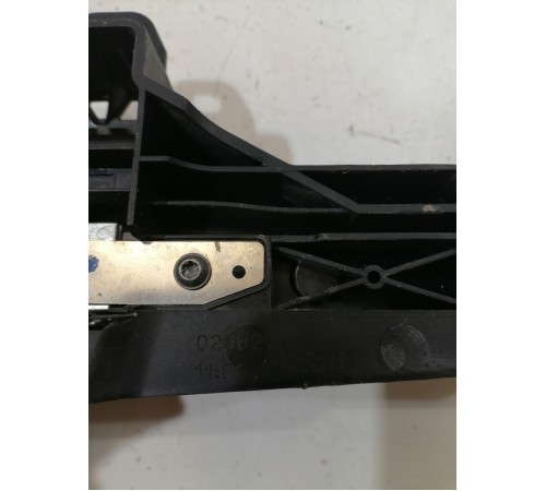 Ручка двери передняя правая