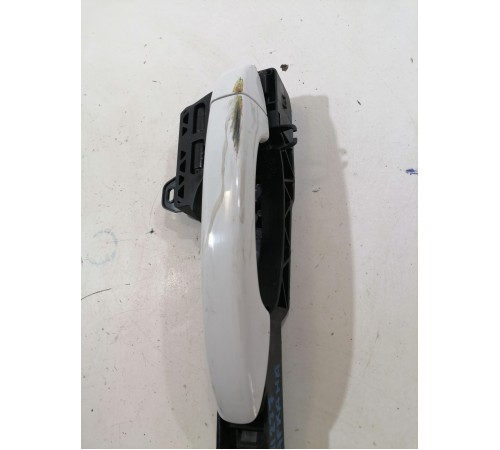 Ручка двери передняя правая