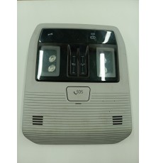 Плафон внутреннего освещения салона передний