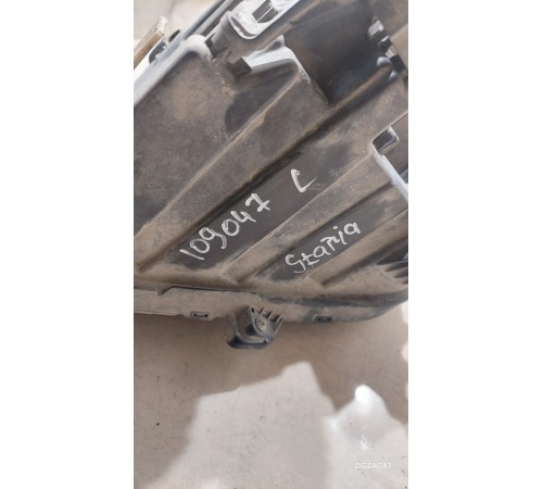 Фара передняя левая