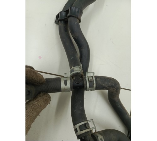 Трубка системы охлаждения