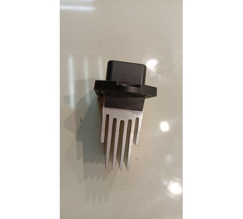 Резистор отопителя