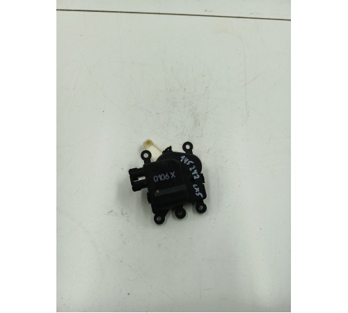 Моторчик привода заслонок отопителя