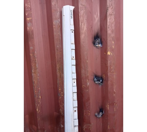 Накладка порога левая