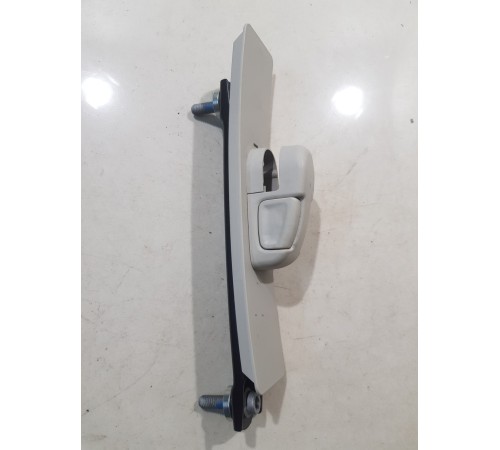 Механизм регулировки ремня безопасности по высоте передний левый