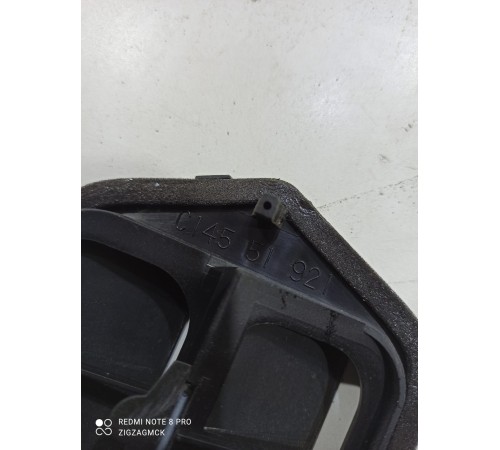 Воздухозаборник (задний правый)