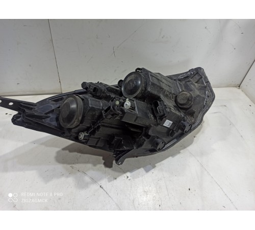 Фара (передняя левая)