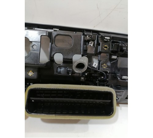 Накладка торпедо декоративная с дефлекторами